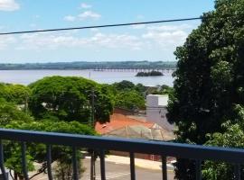 Hostel Guaíra-PR，位于瓜伊拉的酒店