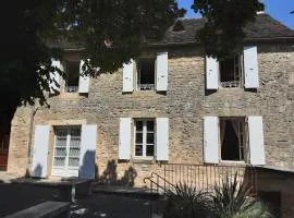 Gîte de Louis - Terrasse - Centre de Domme