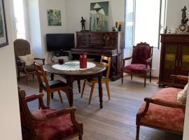 Appartement Vezzani Centre Corse，位于Vezzani的酒店
