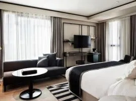 Academias Hotel, Autograph Collection