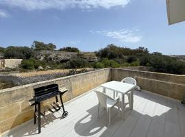 The Nest Siekel Townhouse，位于Għajn il-Kbira的酒店