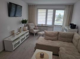 Apartament 50 m z balkonem na parterze，位于比得哥什的酒店