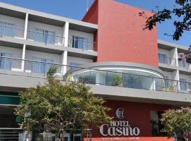 Hotel Casino San Eugenio del Cuareim，位于阿蒂加斯的酒店