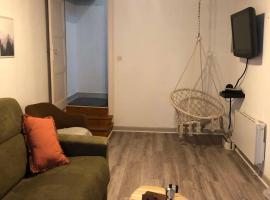 Casa Lumos，位于Thizy-les-Bourgs的酒店