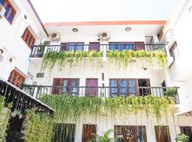 Vang Vieng Green hotel 1，位于万荣的酒店