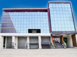 Super Collection O Bareilly Near Satellite Bus Stand，位于巴雷利的酒店