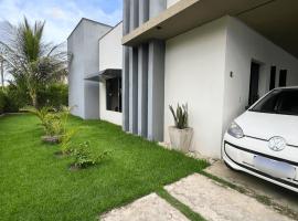 MHV - Casa Mar de Paripueira, Refugio em condomínio de luxo a beira mar, próximo a Maceió.，位于帕里普埃拉的酒店