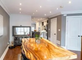 Beautiful 3BR House in the Heart of Greek Town