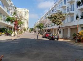 HOTEL MOTeL ĐỒNG KHỞI，位于槟知的酒店