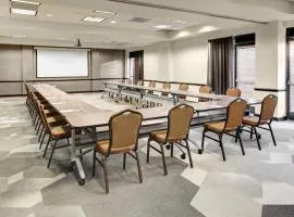 莱克兰中心凯悦嘉轩酒店