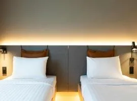 Moxy Hamburg - Finkenwerder