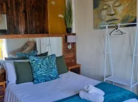 Yello Hotel