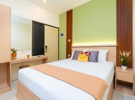 Grand Valora Puspowarno Kostel，位于Kalibanteng-lor的酒店