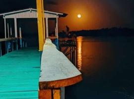 Marudá casa por temporada，位于Marapanim的酒店