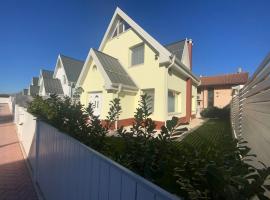 Green Village Park，位于多布里奇的乡村别墅