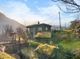 Gildeskaal - A Fairytale Stay in Rosendal，位于鲁森达尔的酒店