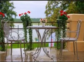 Salų dvaro kultūros ir laisvalaikio rezidencija