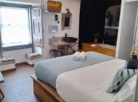 Lovin Book Guesthouse