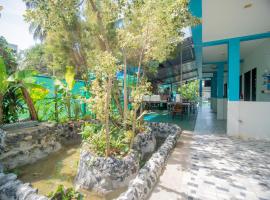 Los Patios Hostel Phuket，位于迈考海滩的青旅