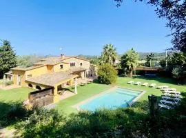 Casa Mas Molines con piscina, jacuzzi y barbacoas