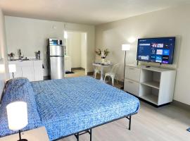 Stayable Lakeland，位于莱克兰的酒店