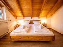 Kuschelige Ferienwohnung mit Balkon & Free Wifi