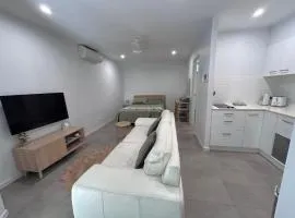 Location, location, location - modern studio