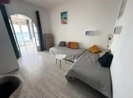 Résidence Oustalet - Studio avec magnifique vue panoramique sur la mer à St Cyr Sur mer MAE-1611