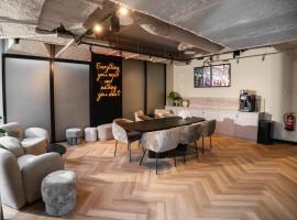 Cabins Hotel Amsterdam，位于阿姆斯特丹的酒店