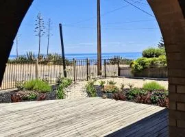 Vic's Place - Sellicks Beach - C21 SouthCoast Holidays