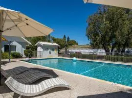 Escape to Villa 4 - Cape View Resort