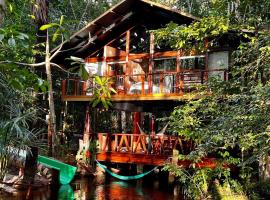 Cirandeira Amazon World EcoResort，位于Manacapuru的酒店
