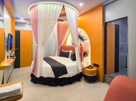 Hotel Nova Stays，位于Surat的酒店