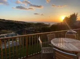 Bay View Cottage - Amazing sea views and 3 bedrooms Sleeps 6-8