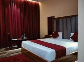 Hotel M2M Murthal road，位于索尼帕特的酒店