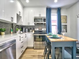Sherby LUX - Central, Parking, Renovated, Sleeps 6，位于舍布鲁克的酒店