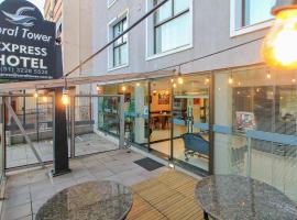 Coral Express, prox ao Beira Rio ,Shopping Praia de Belas Embarcadeiro，位于阿雷格里港的酒店