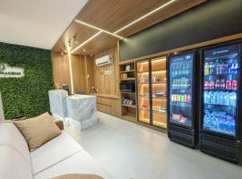 Hotel Jardim Iracema，位于特奥菲卢奥托尼的酒店