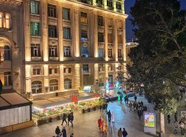 Center Hotel Baku，位于巴库Baku City Circuit的酒店