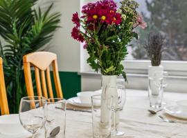 Business Apartment 3SZ 5P - Wohnen auf Zeit，位于上科亨的酒店