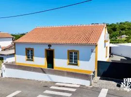 Casa da Gente by PontaNegraAzores