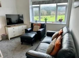 Scenic 2Bed Retreat - Gateway to Snowdonia