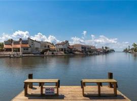 3 bedroom 3 bath Condo，位于科珀斯克里斯蒂的酒店