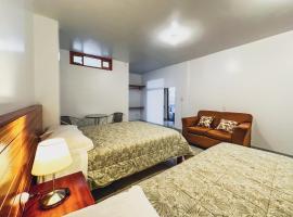 Excelente ubicación! Bellas y cómodas habitaciones en el centro de Oxapampa，位于奥克萨潘帕的酒店
