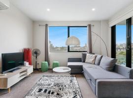 Cozy & Convenient Bundoora Apt withparking，位于奎斯特邦多拉的酒店