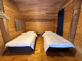 駅近55m 貸切Hirafu Cottage 映画鑑賞可プロジェクター 簡易スキー道具 比羅夫スキー場まで車5km 最大5名