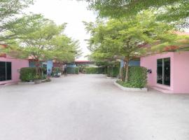 Ruai Thong Pong Pai Resort，位于闵埔丽的酒店