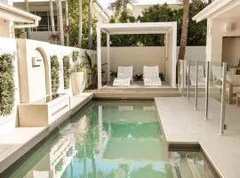 Whitehaven - 100m to Beach, Private Pool