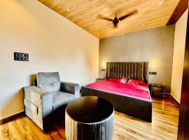 The Luxe Villa by Vaaranya Group，位于瓦拉纳西的酒店