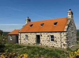 Wester Achnahanat Cottage
